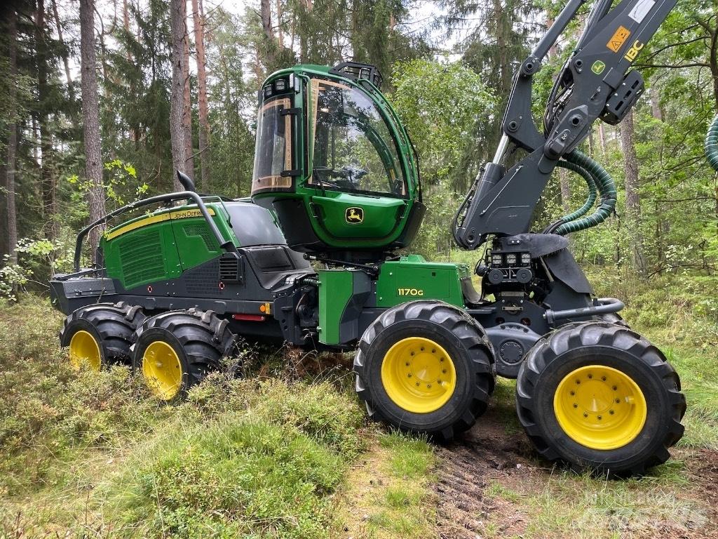 John Deere 1170G 8WD Betakarítók