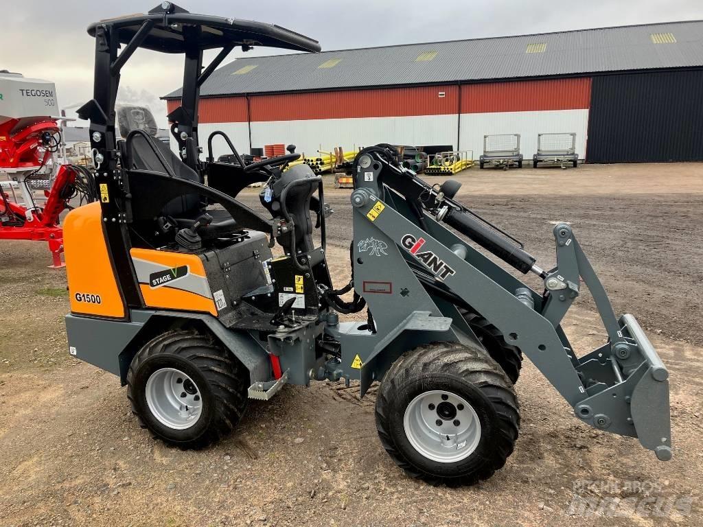 GiANT G 1500 Univerzális rakodók