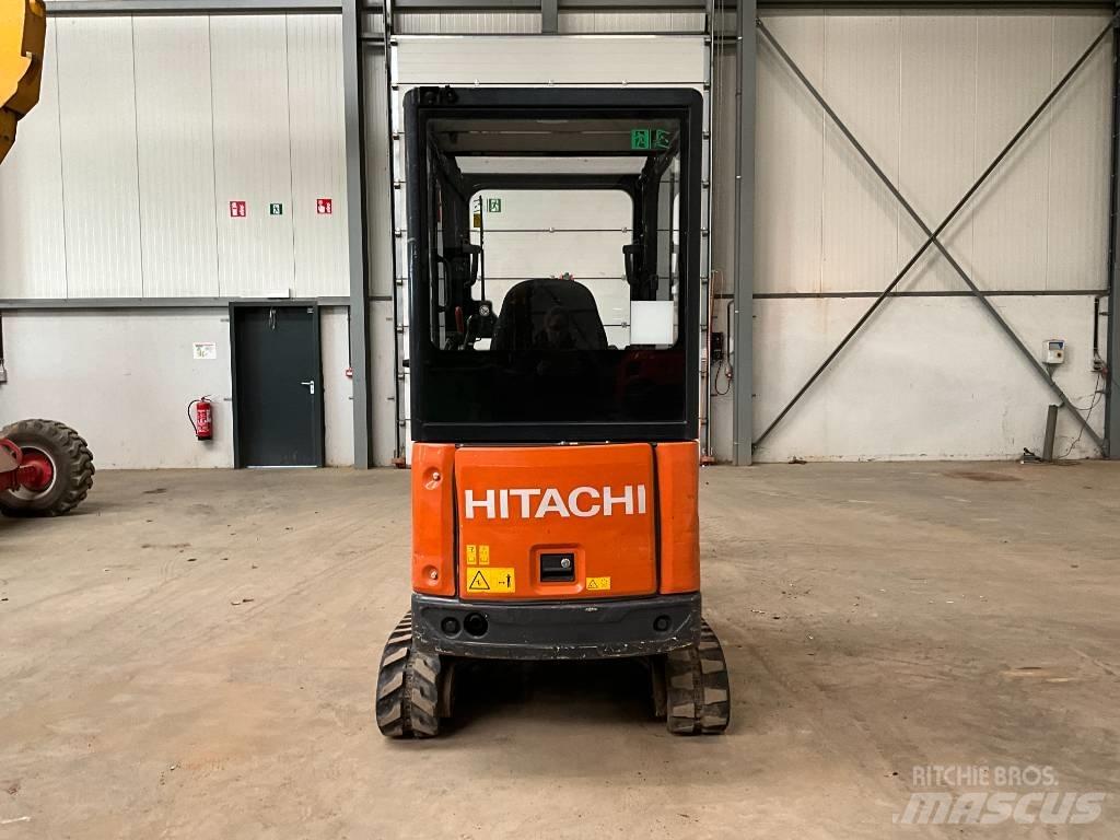 Hitachi ZX 19-6 CR Mini kotrók < 7t