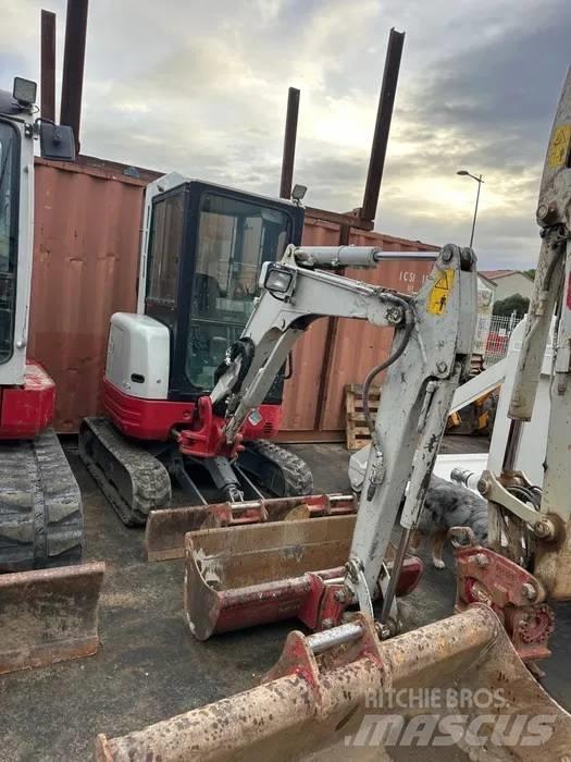 Takeuchi TB 23 R Mini kotrók < 7t