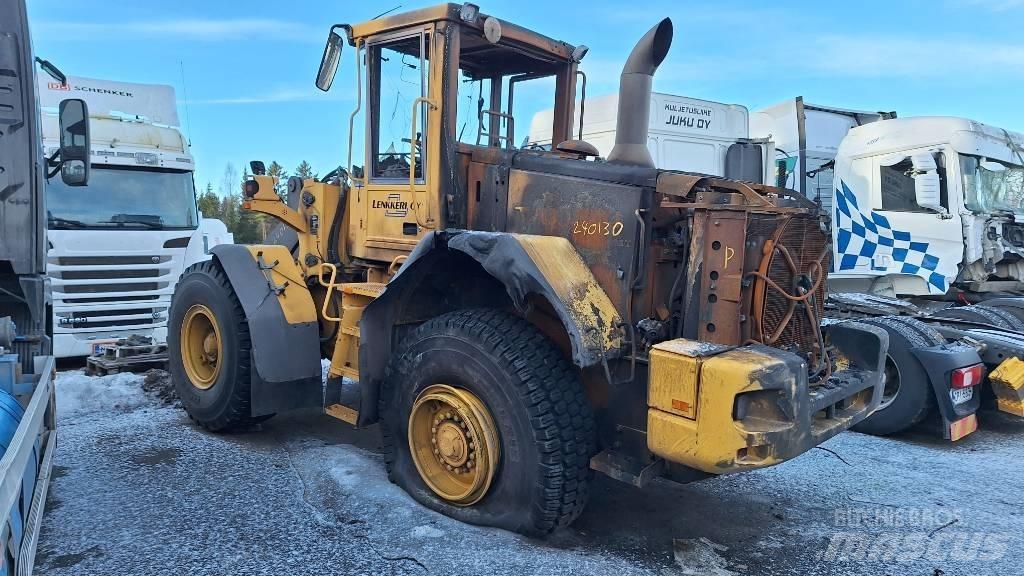 Volvo L90E Gumikerekes homlokrakodók