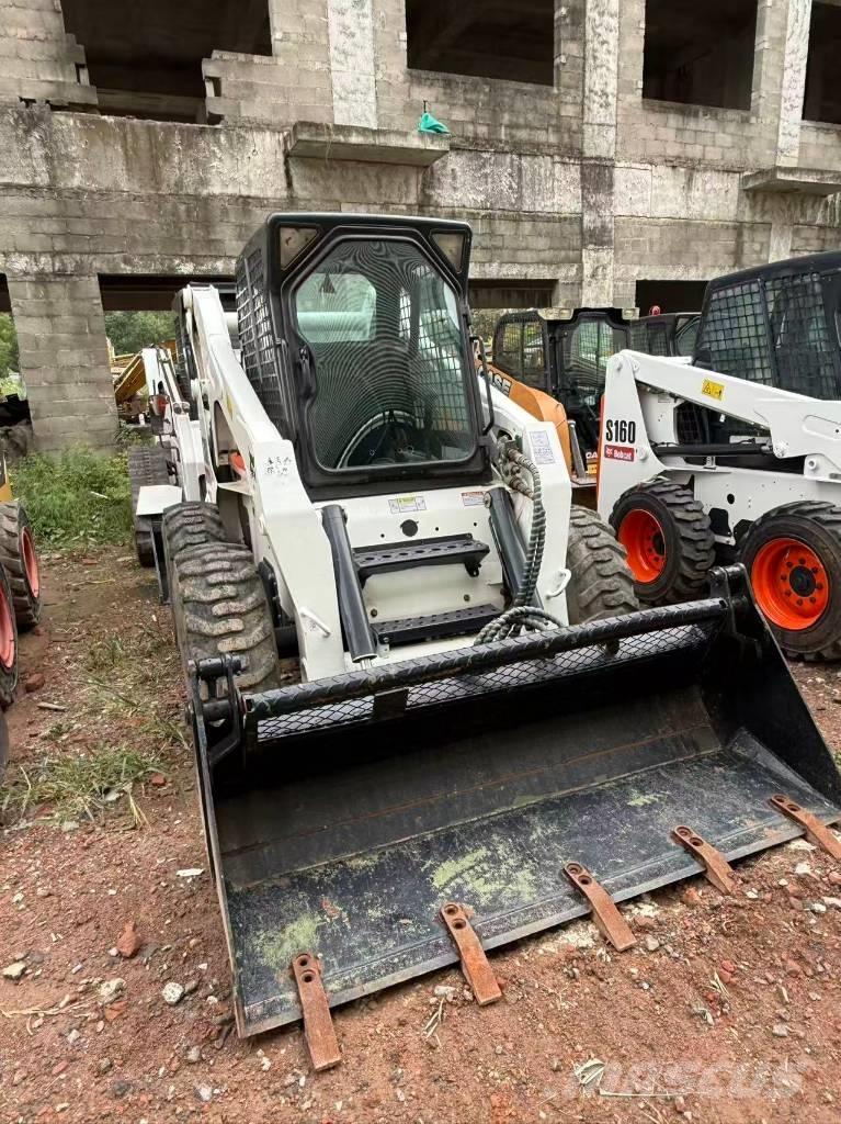 Bobcat S 300 Kompaktrakodók