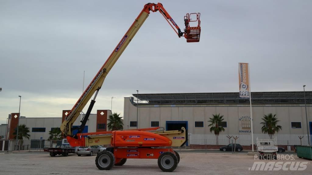 JLG 1250AJP Karos emelők