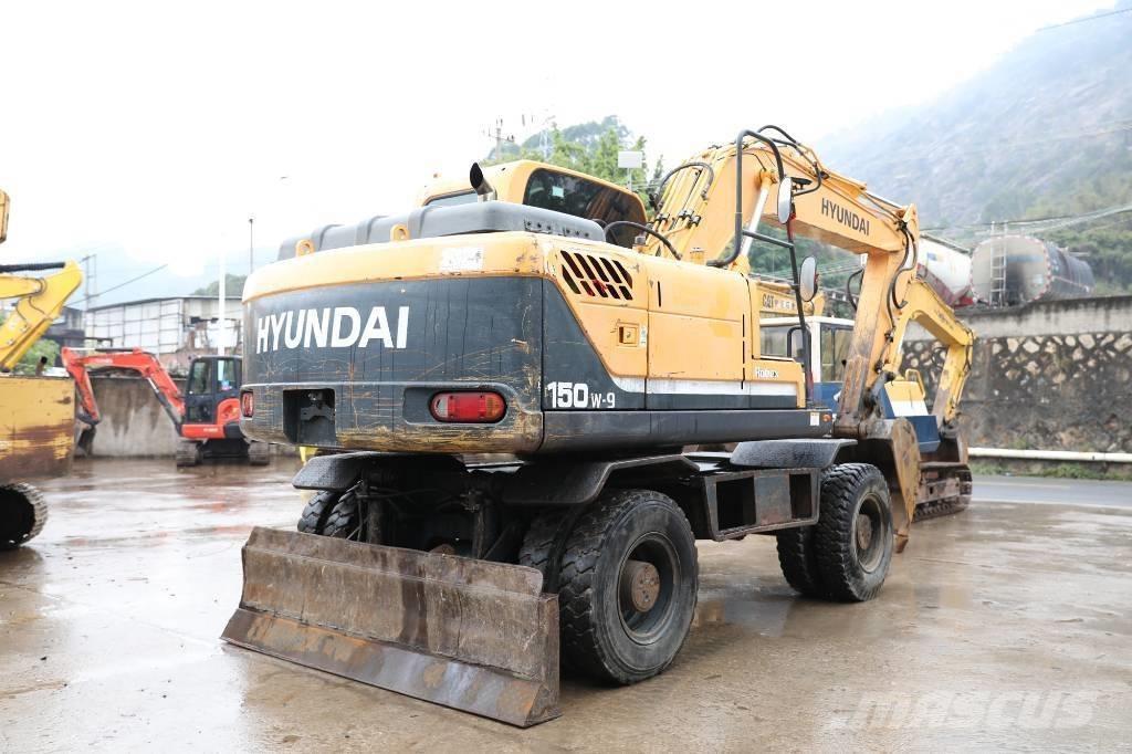 Hyundai 150W-9 Gumikerekes kotrók