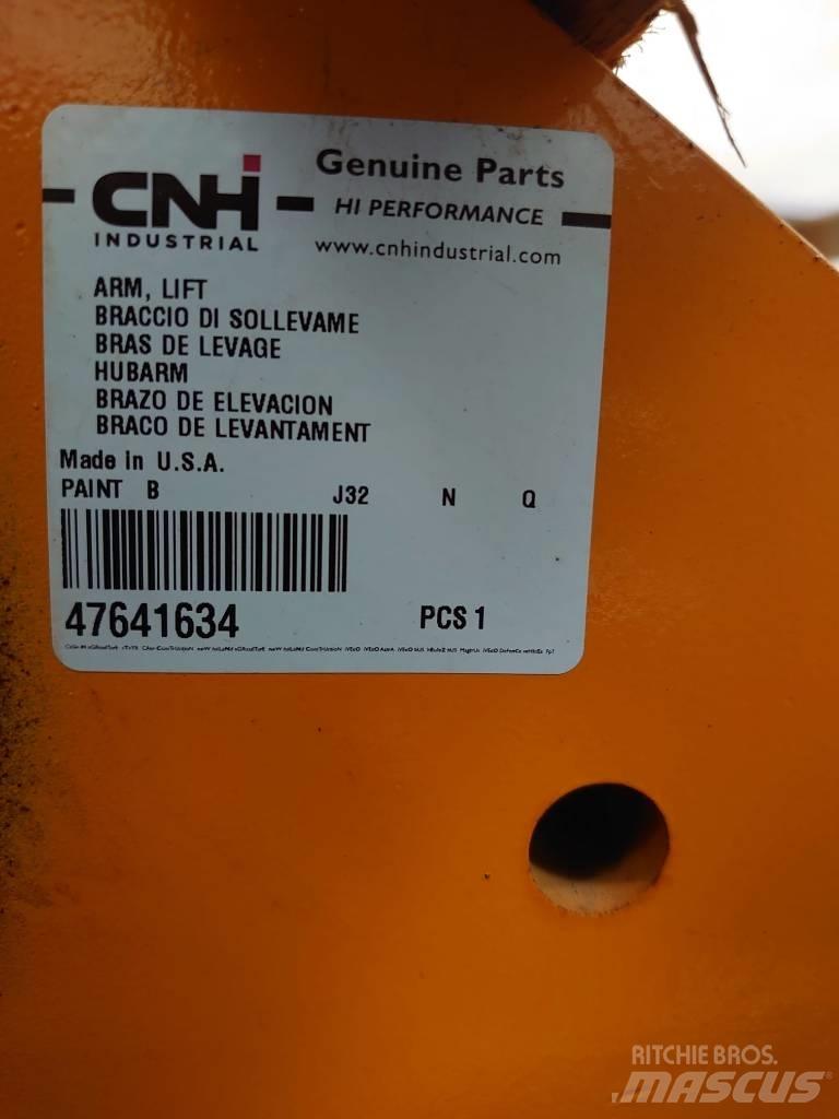 CASE 821G Gémek és dipperek