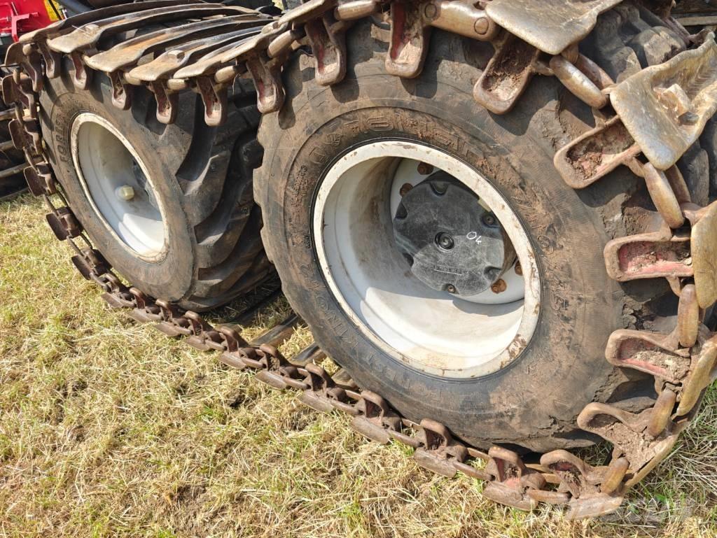 Komatsu 855 Kihordók