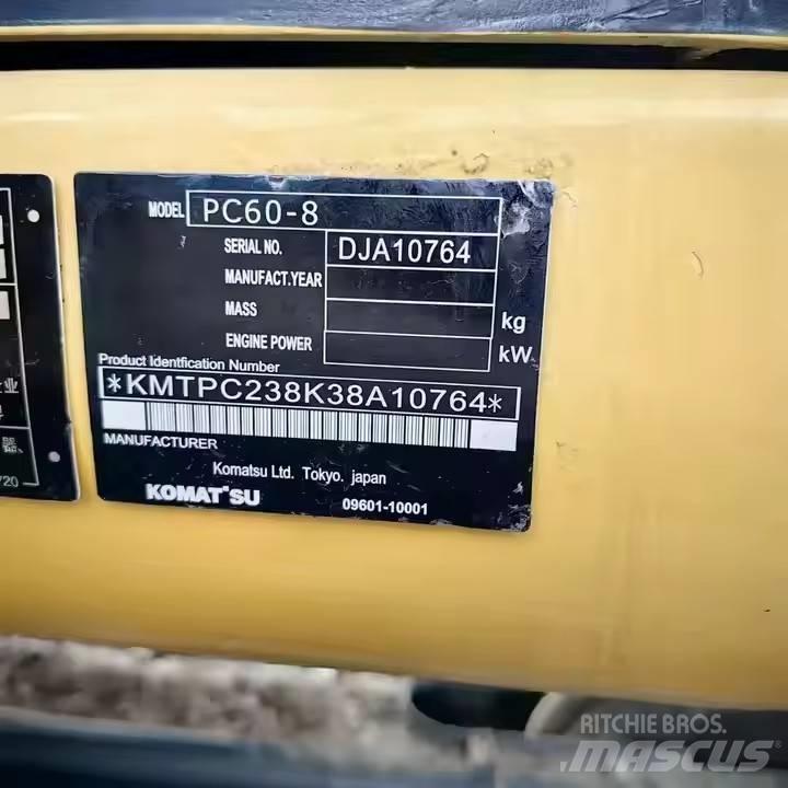 Komatsu PC60 Lánctalpas kotrók