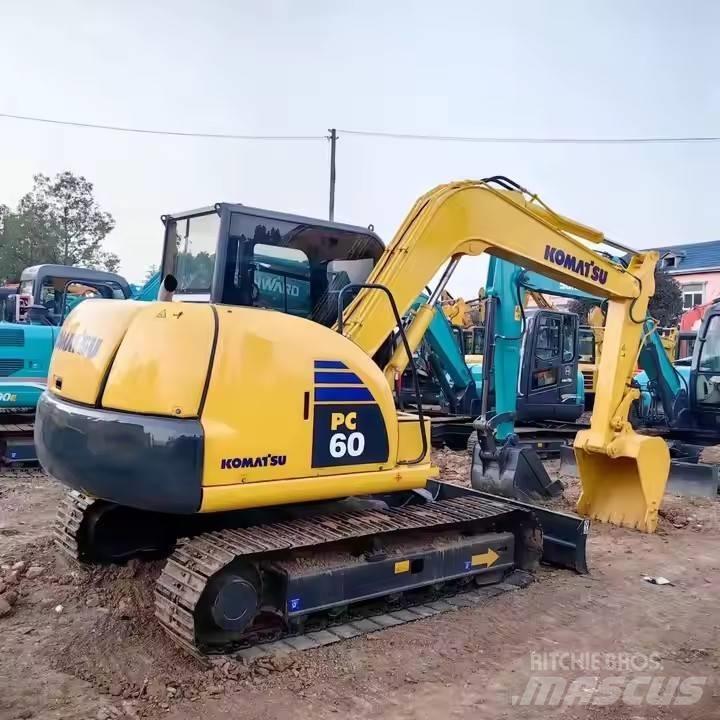 Komatsu PC60 Lánctalpas kotrók