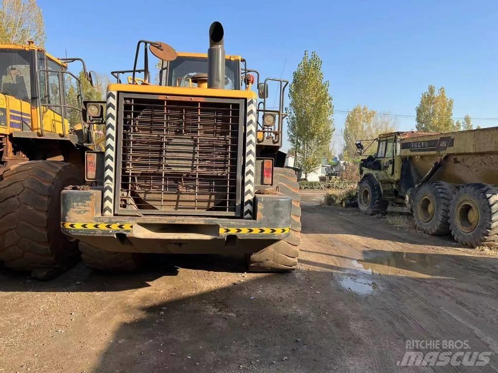 Komatsu WA 500-6 Gumikerekes homlokrakodók