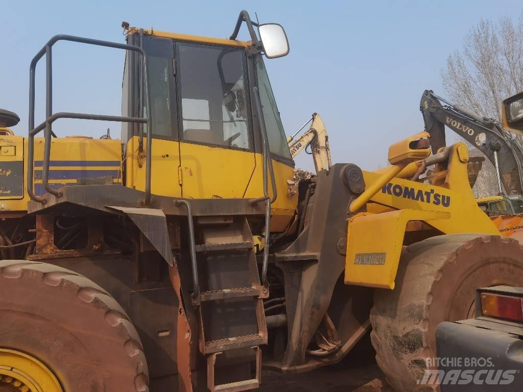 Komatsu WA 500-6 Gumikerekes homlokrakodók