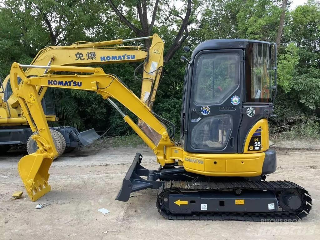 Komatsu PC 35 Mini kotrók < 7t