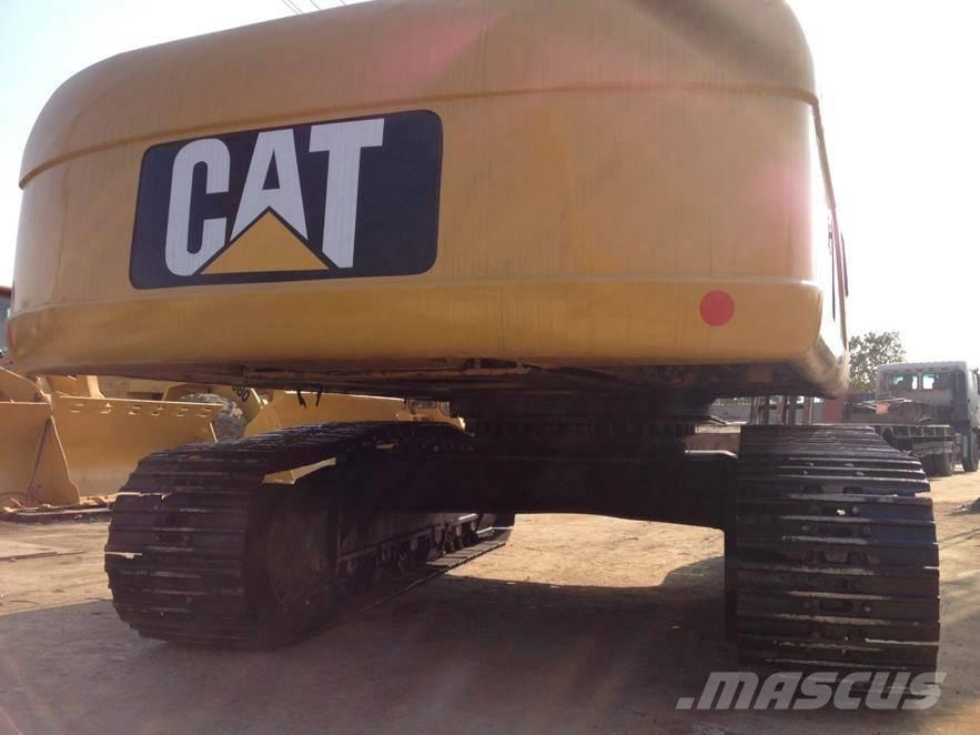CAT 325 D L Lánctalpas kotrók