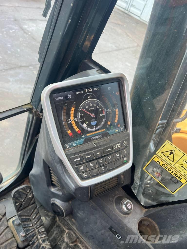 Hyundai HX 140 L Lánctalpas kotrók