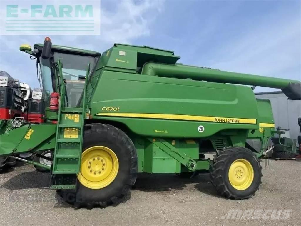 John Deere c670i Kombájnok