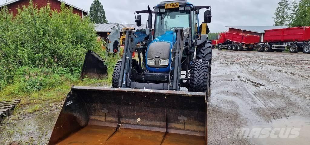 Valtra A85 Traktorok