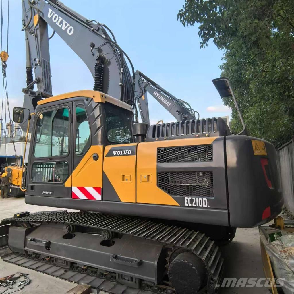 Volvo EC 210 D Mini kotrók < 7t