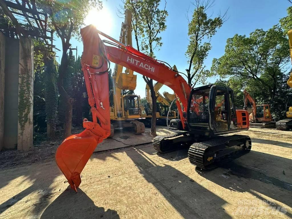 Hitachi ZX 120 Lánctalpas kotrók