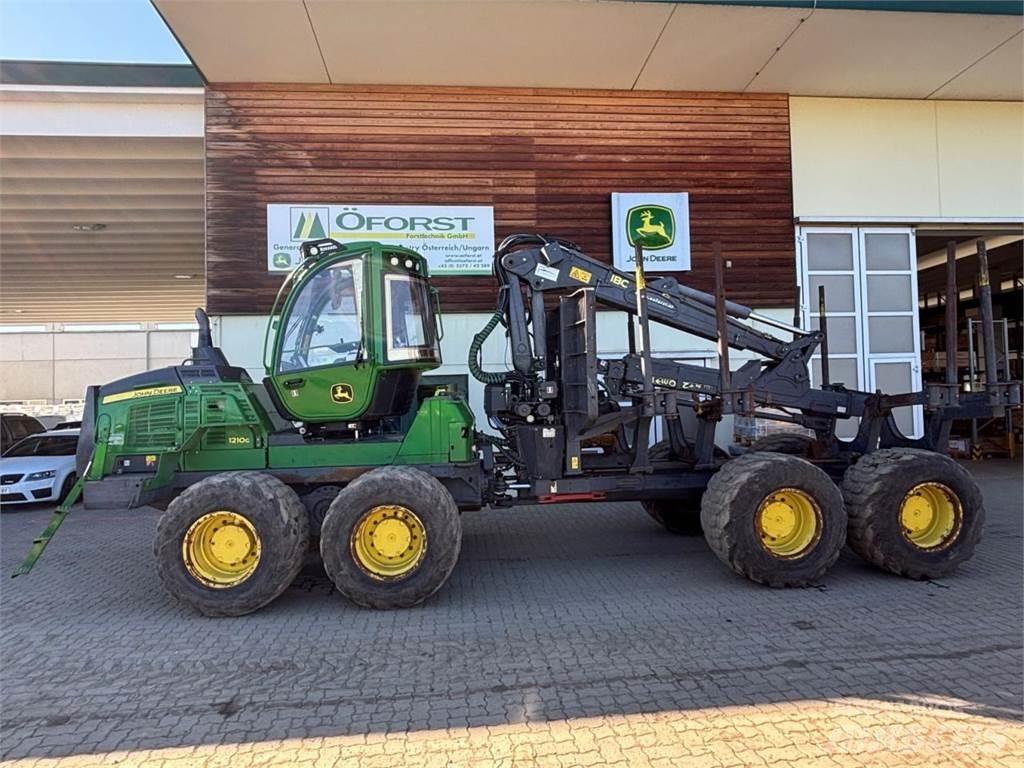 John Deere 1210 G Kihordók