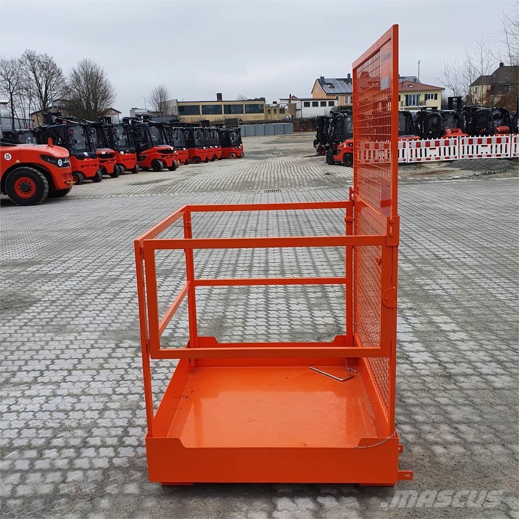 Eichinger 107.3 Pótkocsira szerelt emelők és állványok