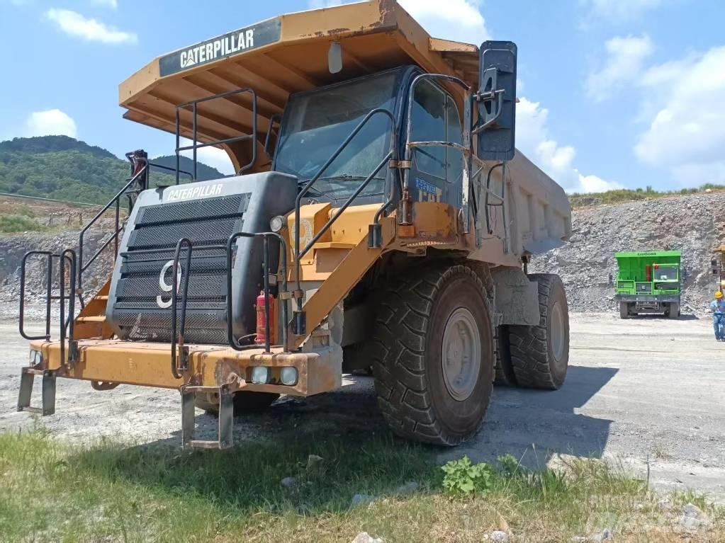 CAT 773 F Csuklósdömperek