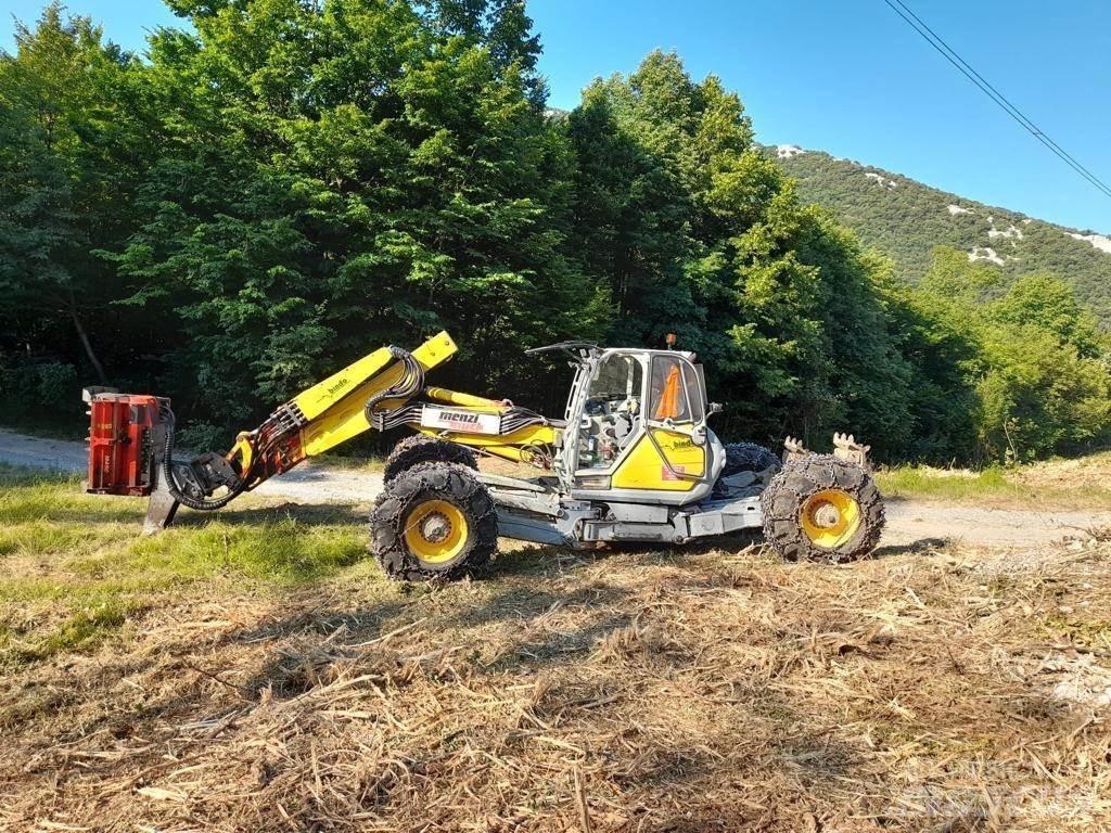 Menzi Muck M450 Erdészeti Kotrók
