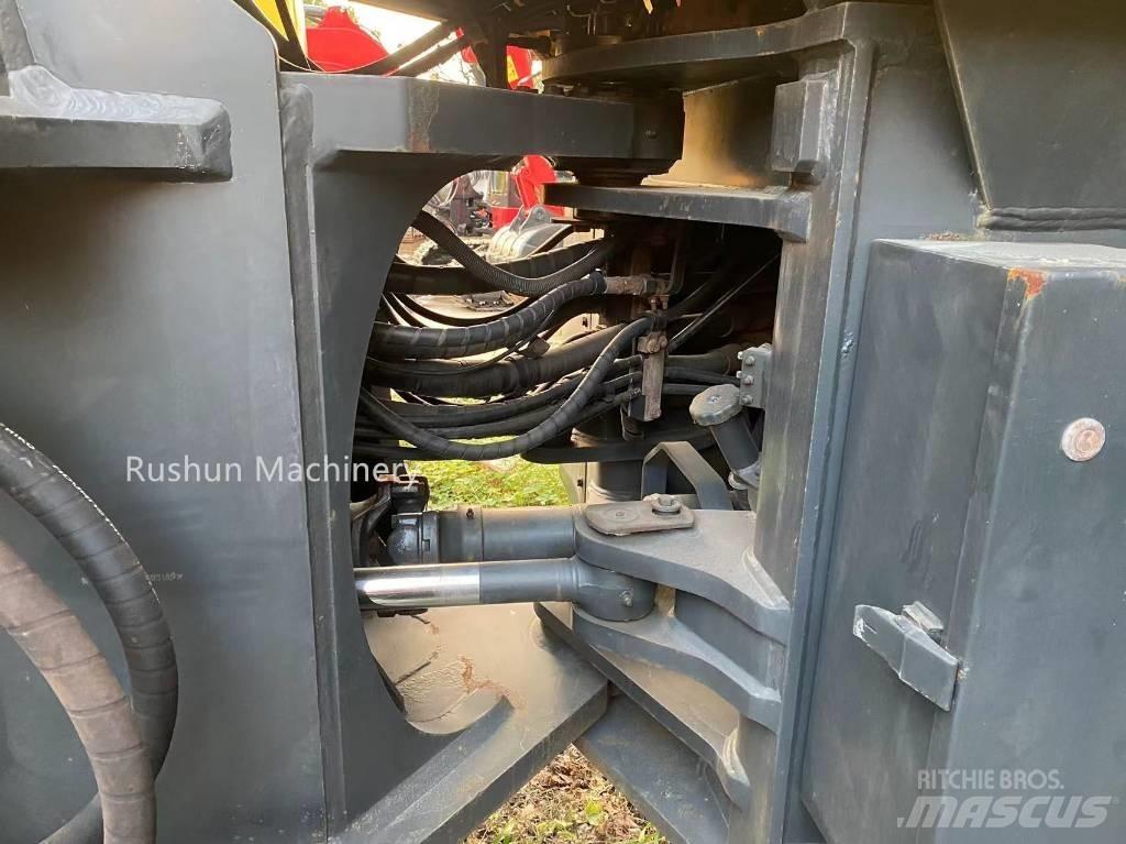 Komatsu WA 470 Gumikerekes homlokrakodók
