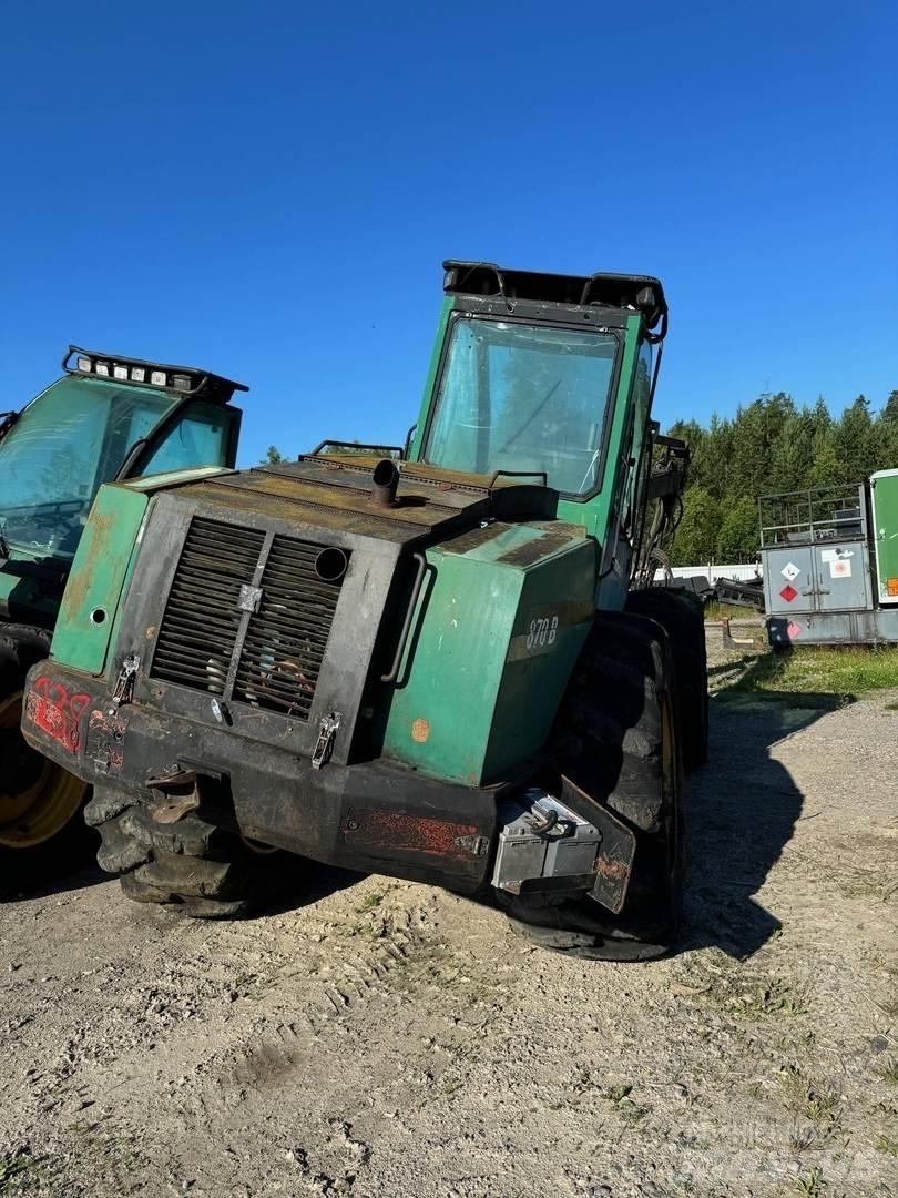 Timberjack 870B Betakarítók