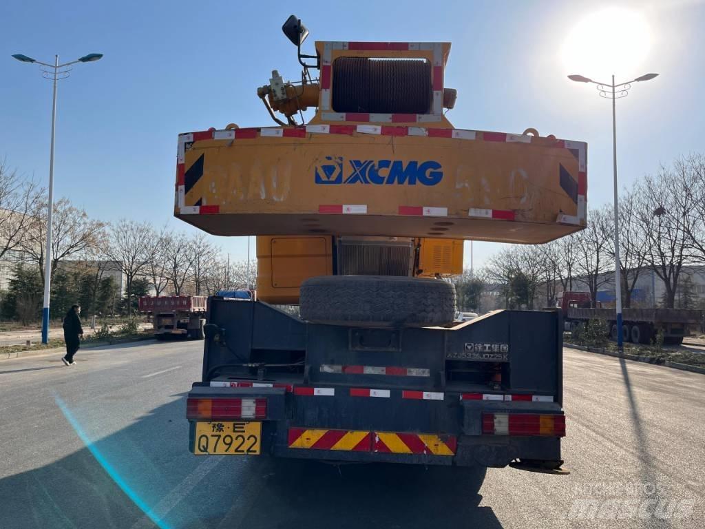 XCMG QY25K5C Terepdaruk