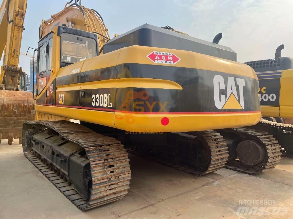 CAT 330 B Lánctalpas kotrók