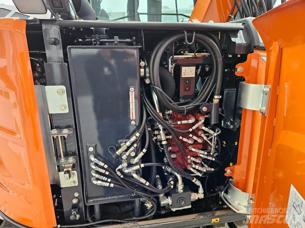 Hitachi ZX95US-7 Közepes (midi) kotrók 7 t - 12 t