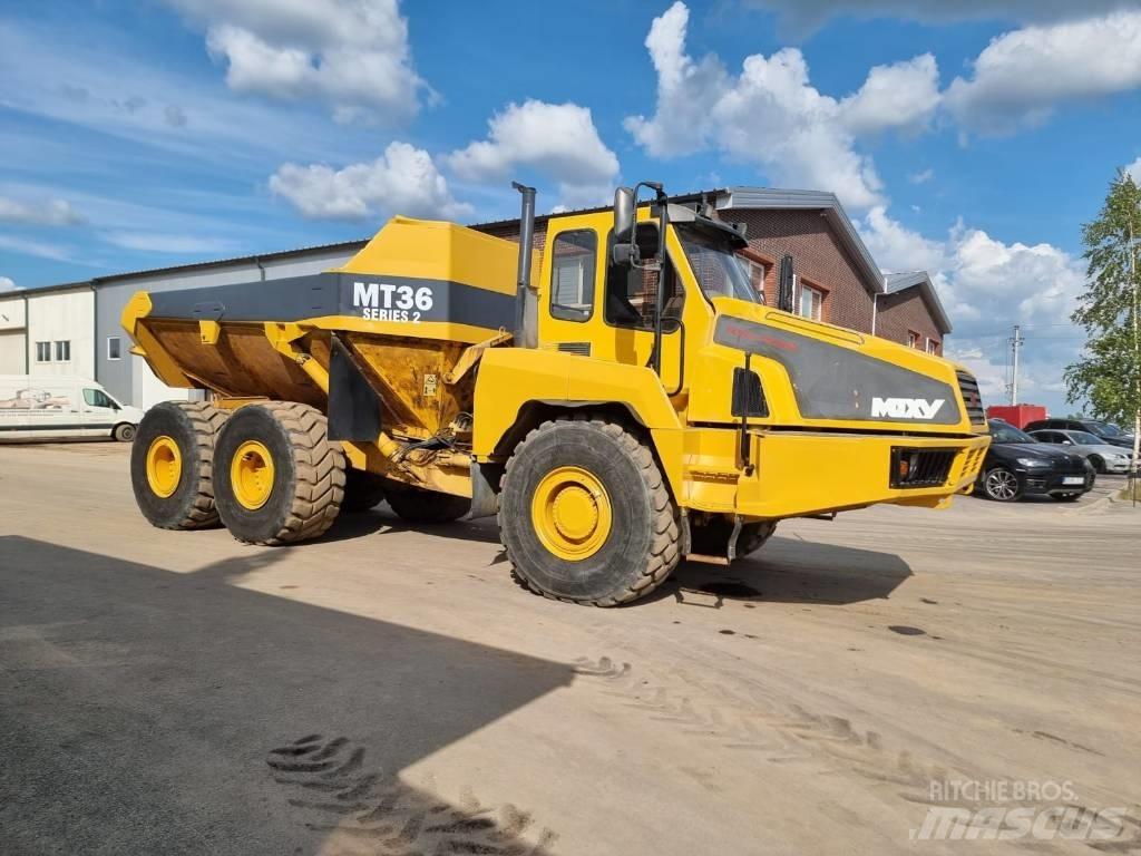 Moxy MT 36 II Csuklósdömperek