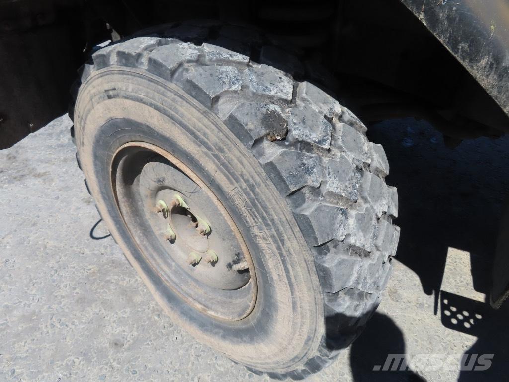 Unimog U 140 Egyéb