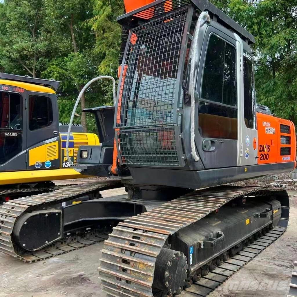 Hitachi ZX 250-3 G Közepes (midi) kotrók 7 t - 12 t
