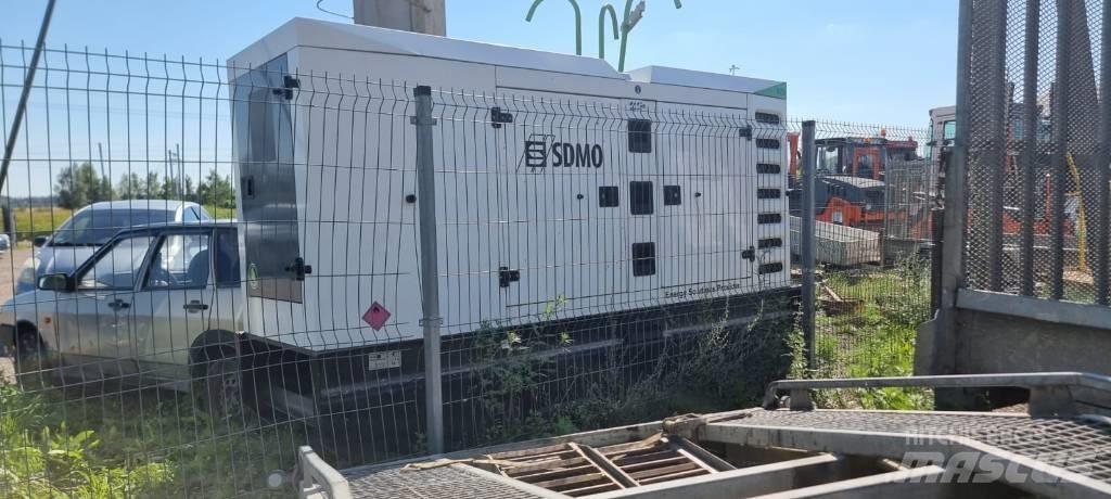 Sdmo R220 Dízel áramfejlesztők