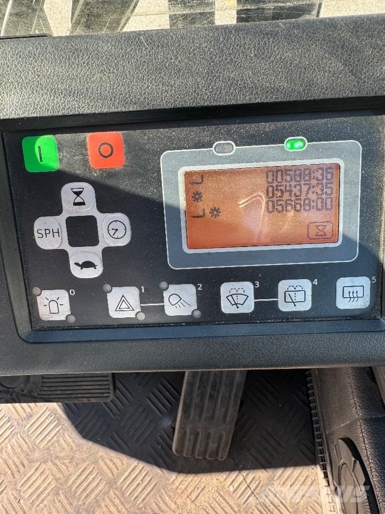 Toyota 8FBMT40 Elektromos targoncák