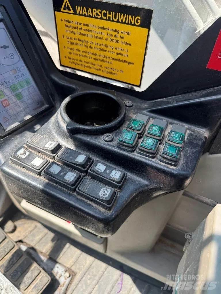 Takeuchi TB1160W Gumikerekes kotrók