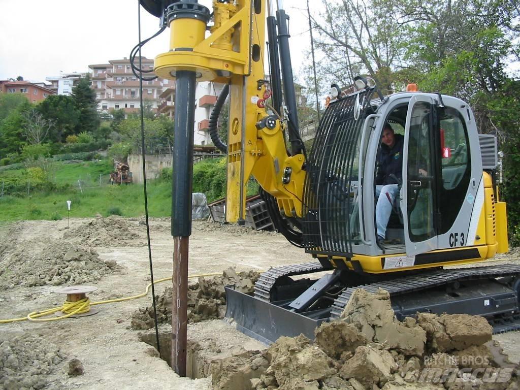Tescar CF3 DW Vibrátoros cölöpverő