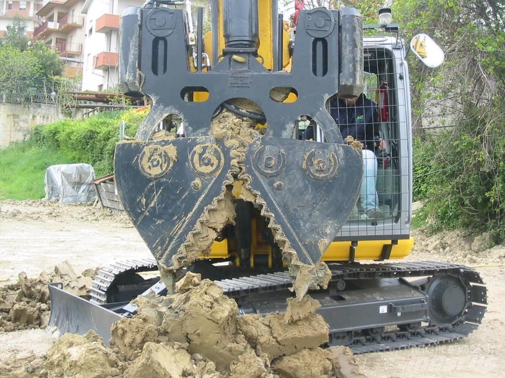 Tescar CF3 DW Vibrátoros cölöpverő