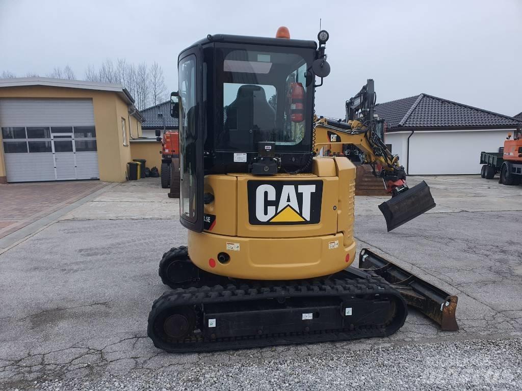 CAT 303.5 E CR Mini kotrók < 7t