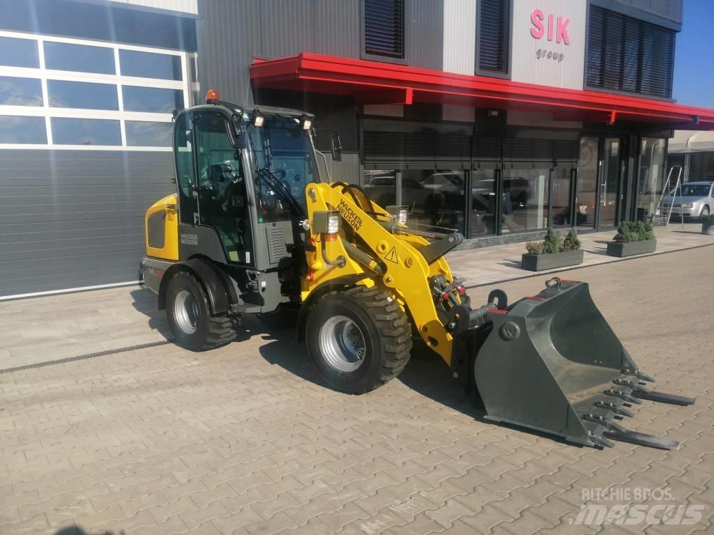Wacker Neuson WL32 Gumikerekes homlokrakodók