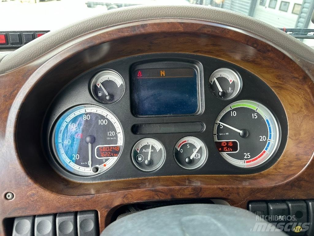 DAF XF105.410 8x2 Horgos rakodó teherautók
