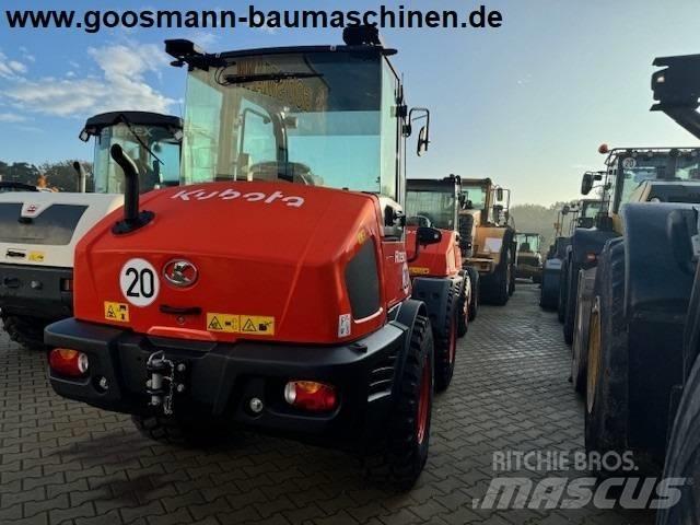 Kubota R 090 Gumikerekes homlokrakodók