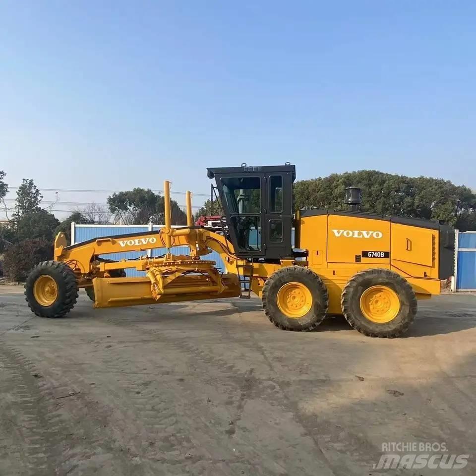 Volvo G740B Gréderek