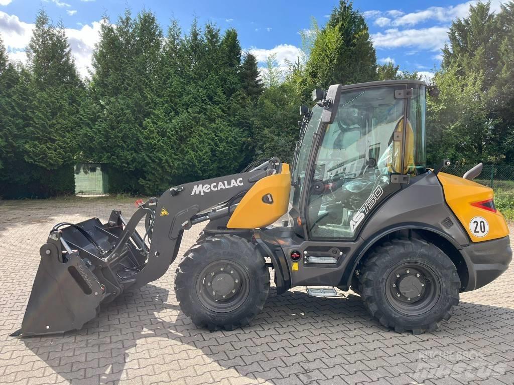 Mecalac AS750 Gumikerekes homlokrakodók
