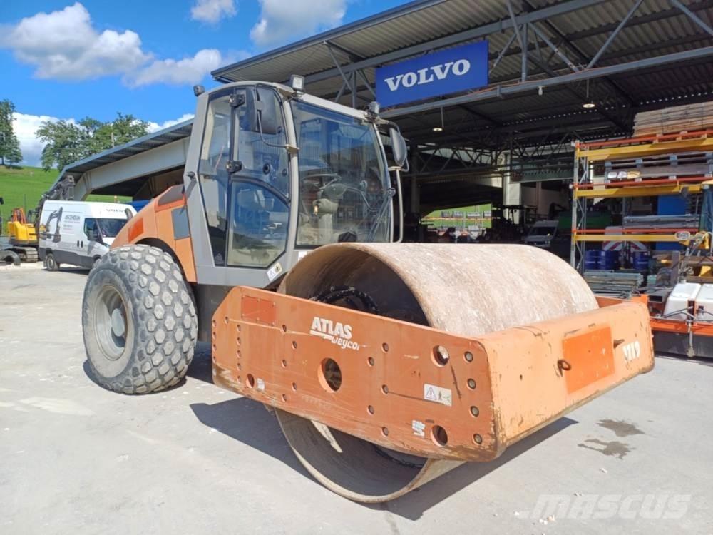 Atlas 1110 Talajtömörítő gépek