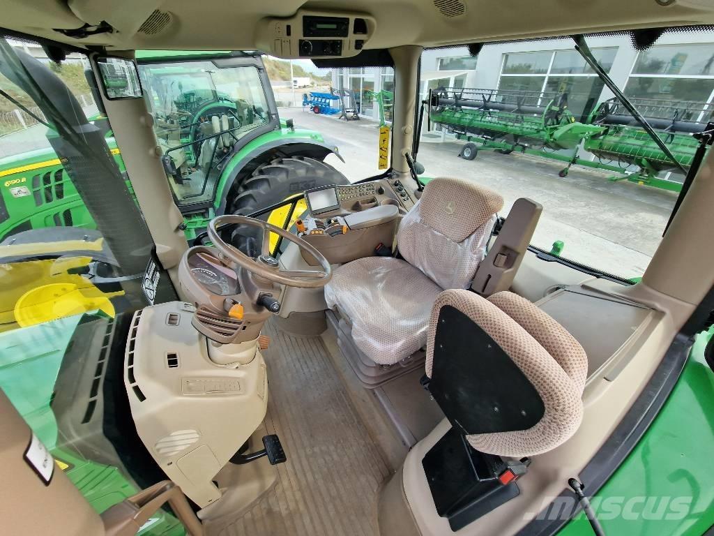 John Deere 6210 R Traktorok