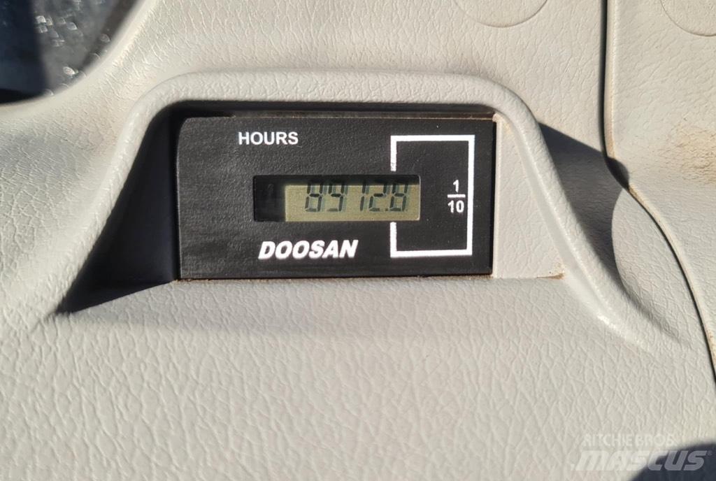 Doosan DX 300 lc 5 Lánctalpas kotrók