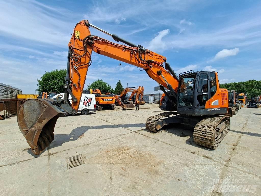 Doosan DX 235 LCR-5 Lánctalpas kotrók