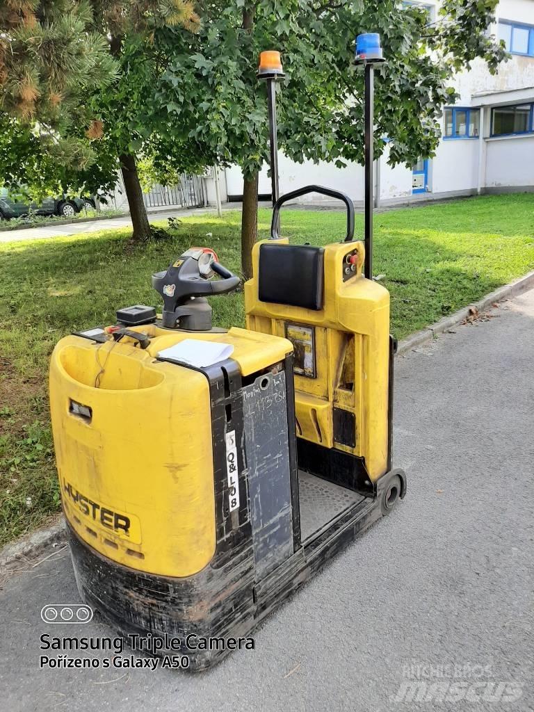 Hyster LO5.0T Vontatótargonca