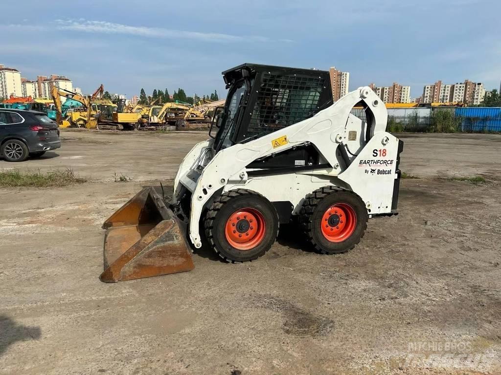 Bobcat S18 Kompaktrakodók